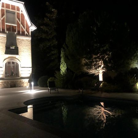Le Pavillon De Nathalie Hotel Isles-sur-Suippe Екстериор снимка